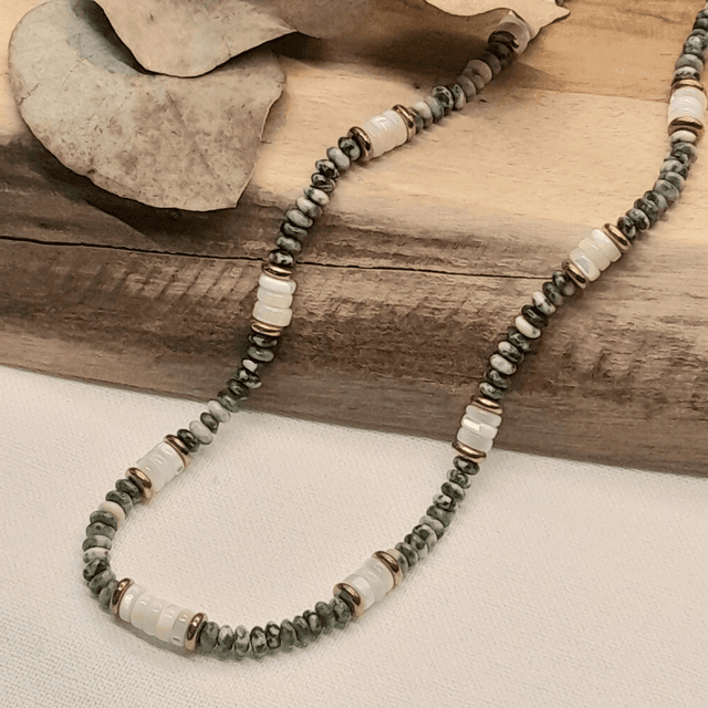 COLLIER ECILE